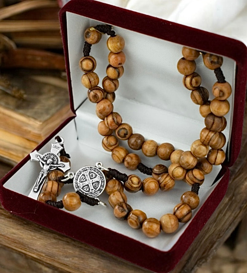 OLIVE WOOD ROSARY SAINT BENEDICT/ San Benito